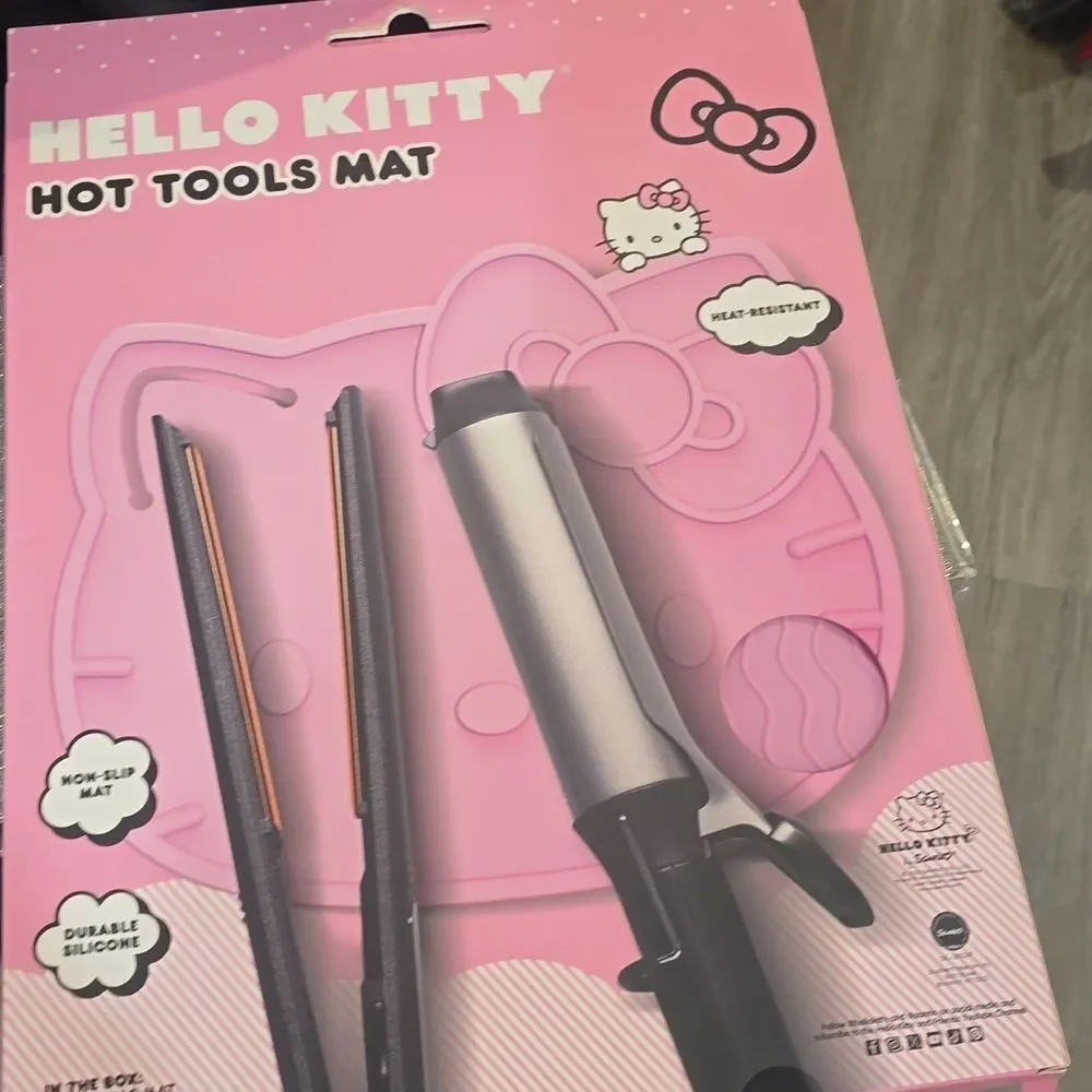 Hello Kitty photos specs